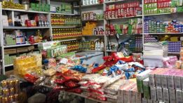 Cửa hàng tạp hóa Việt đang thiếu tự tin vào ngành bán lẻ