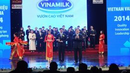 Vinamilk tiếp tục được vinh danh thương hiệu Quốc gia 2014