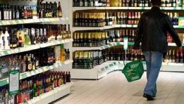 DN cần chủ động chống rượu giả để bảo vệ người tiêu dùng