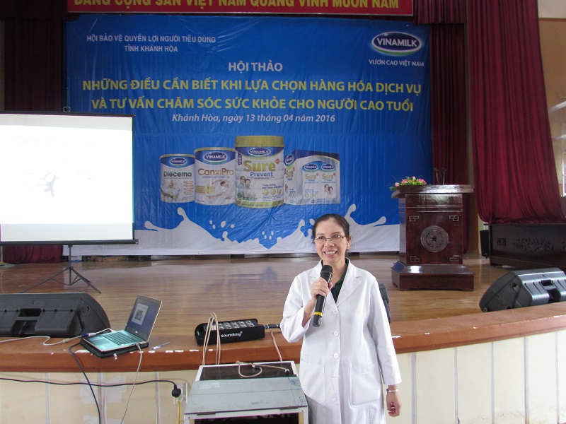 Bác sĩ chuyên khoa 1 Nguyễn Thị Ánh Vân chia sẻ về chế độ dinh dưỡng cho người cao tuổi